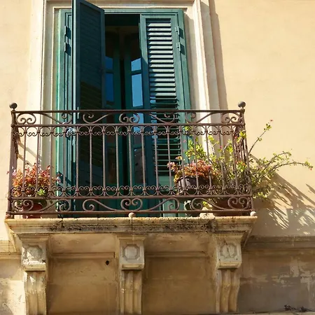 Corso Barocco Luxury & Suites *